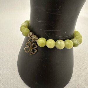 Handmade Jade bead stretch bracelet with shamrock charm
